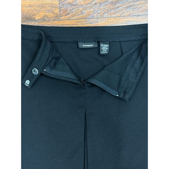 Express Black Mini Skirt Women’s Size 9/10 Stretch Front Slit Career Basic Chic - Picture 6 of 7